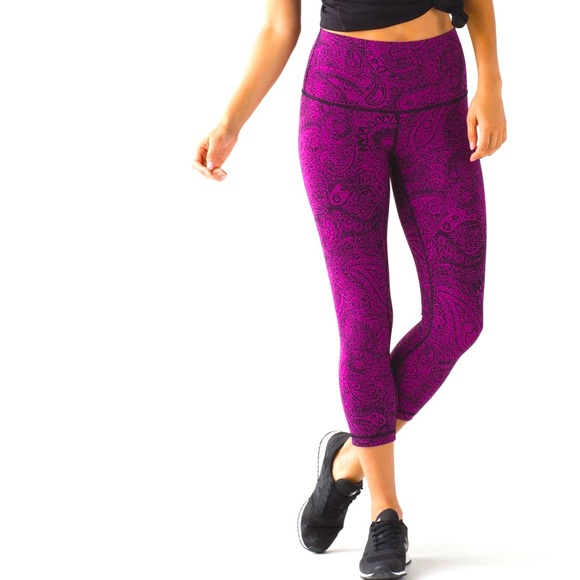 Lululemon | Antique Paisley crops - Picture 2 of 4